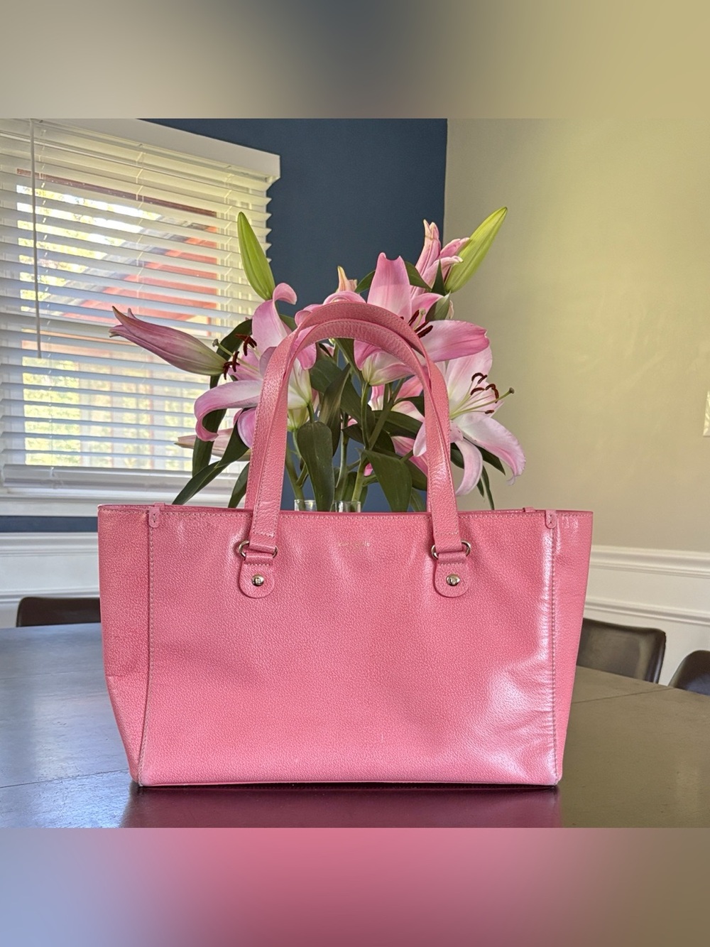 KATE SPADE - ♠️ Vintage Pink Leather Tote Bag in GUC